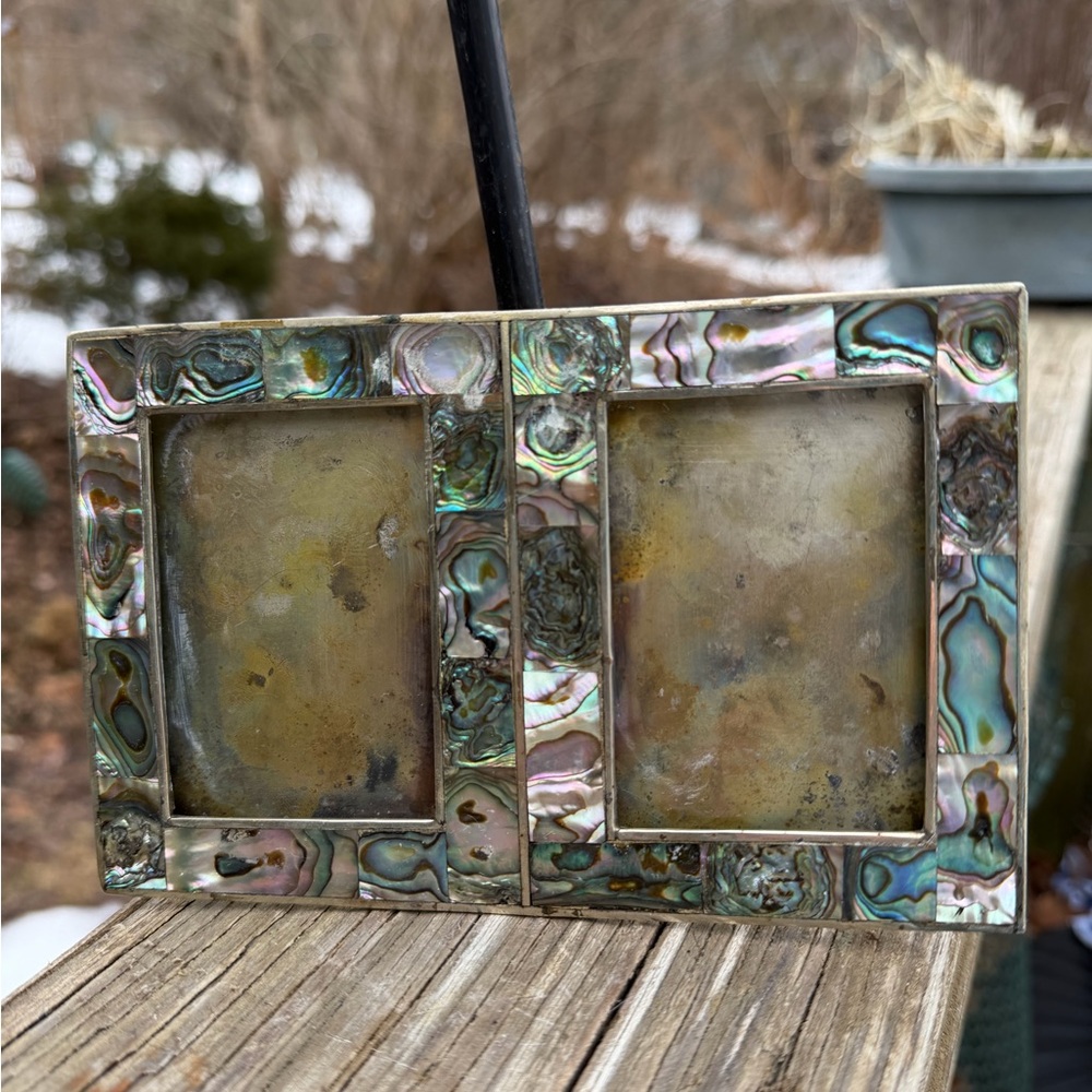 Vintage Alpaca Mexico 2 Pocket Double Frame Abalone  7.75” Length X 4.25” Ht.